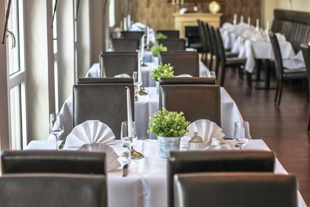 Bernstein Acamed Resort Nienburg  Zewnętrze zdjęcie